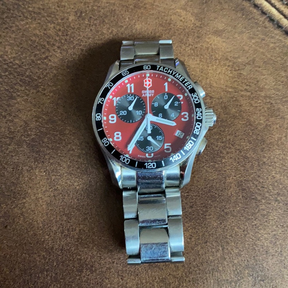 Victorinox Swiss Army watch. 241148